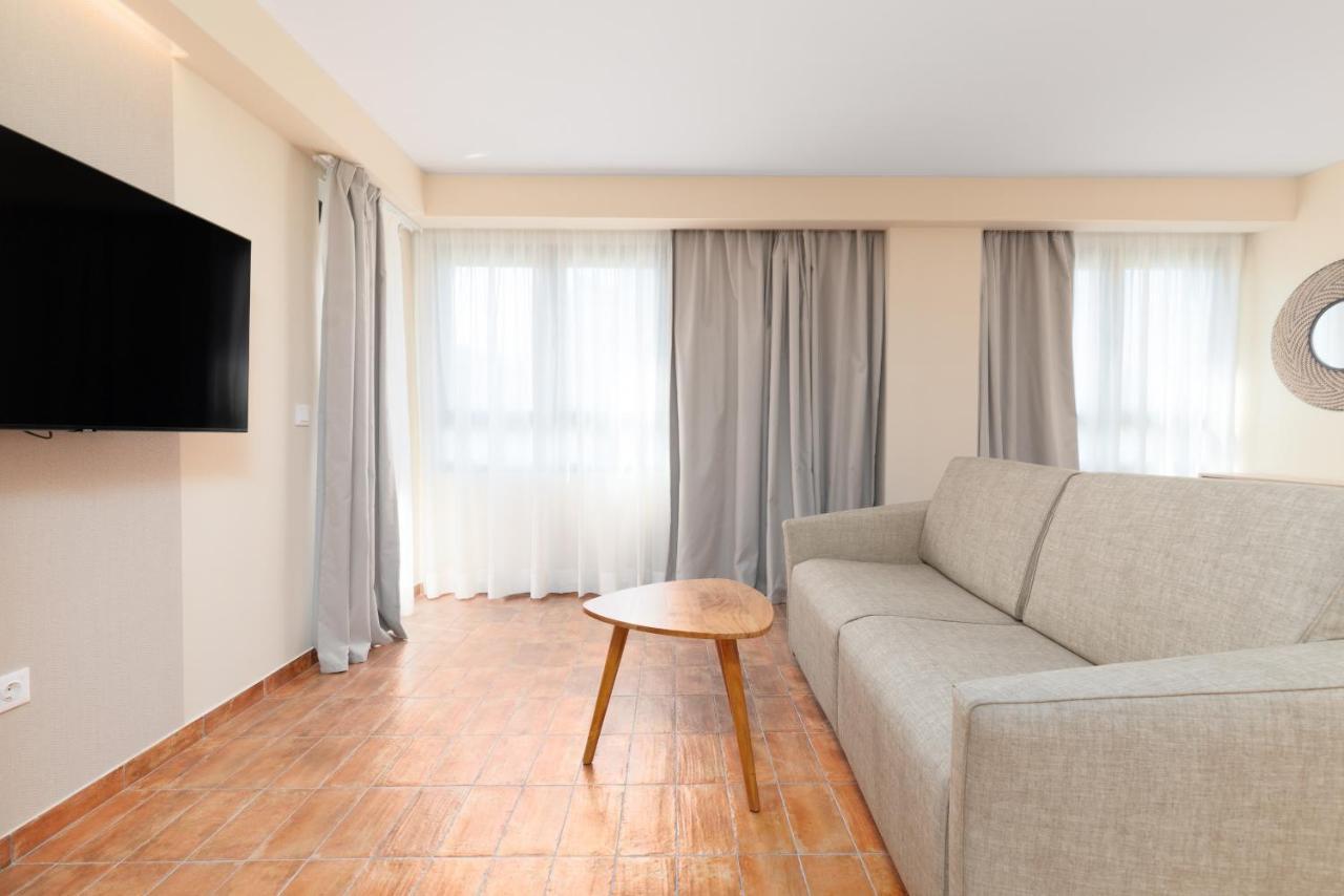 Apartamentos Las Ciencias H Valencia Eksteriør bilde
