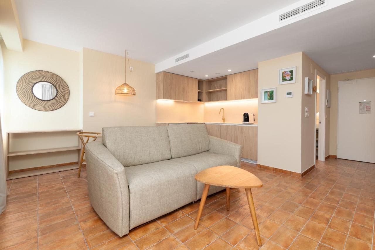 Apartamentos Las Ciencias H Valencia Eksteriør bilde