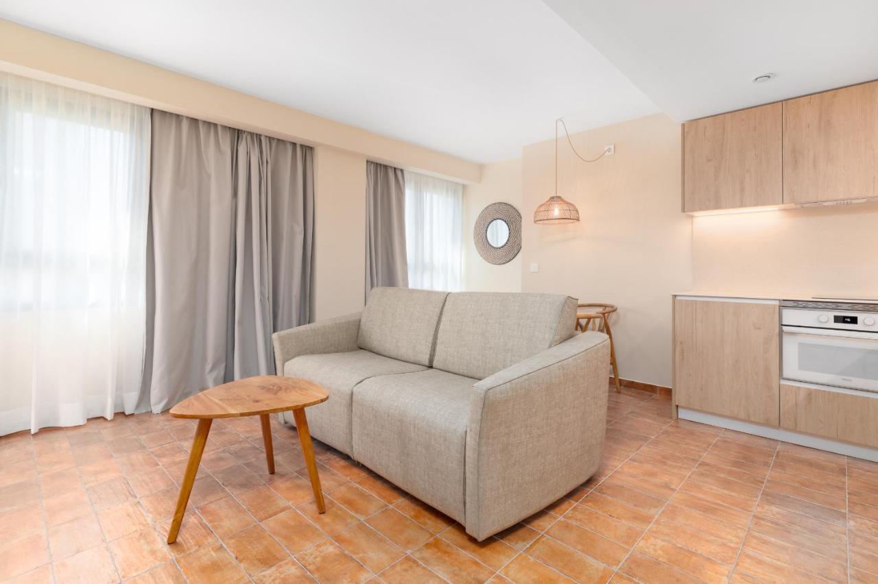 Apartamentos Las Ciencias H Valencia Eksteriør bilde