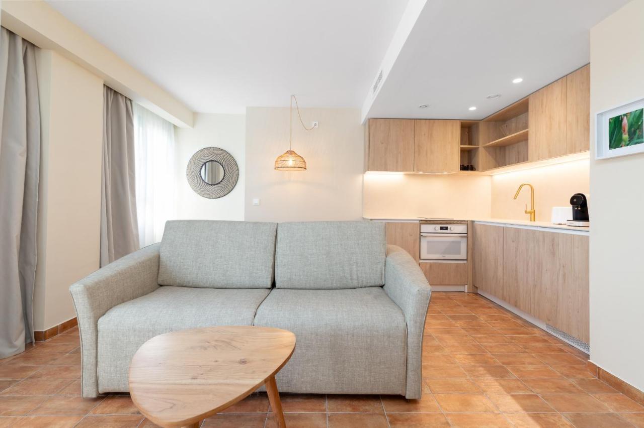 Apartamentos Las Ciencias H Valencia Eksteriør bilde