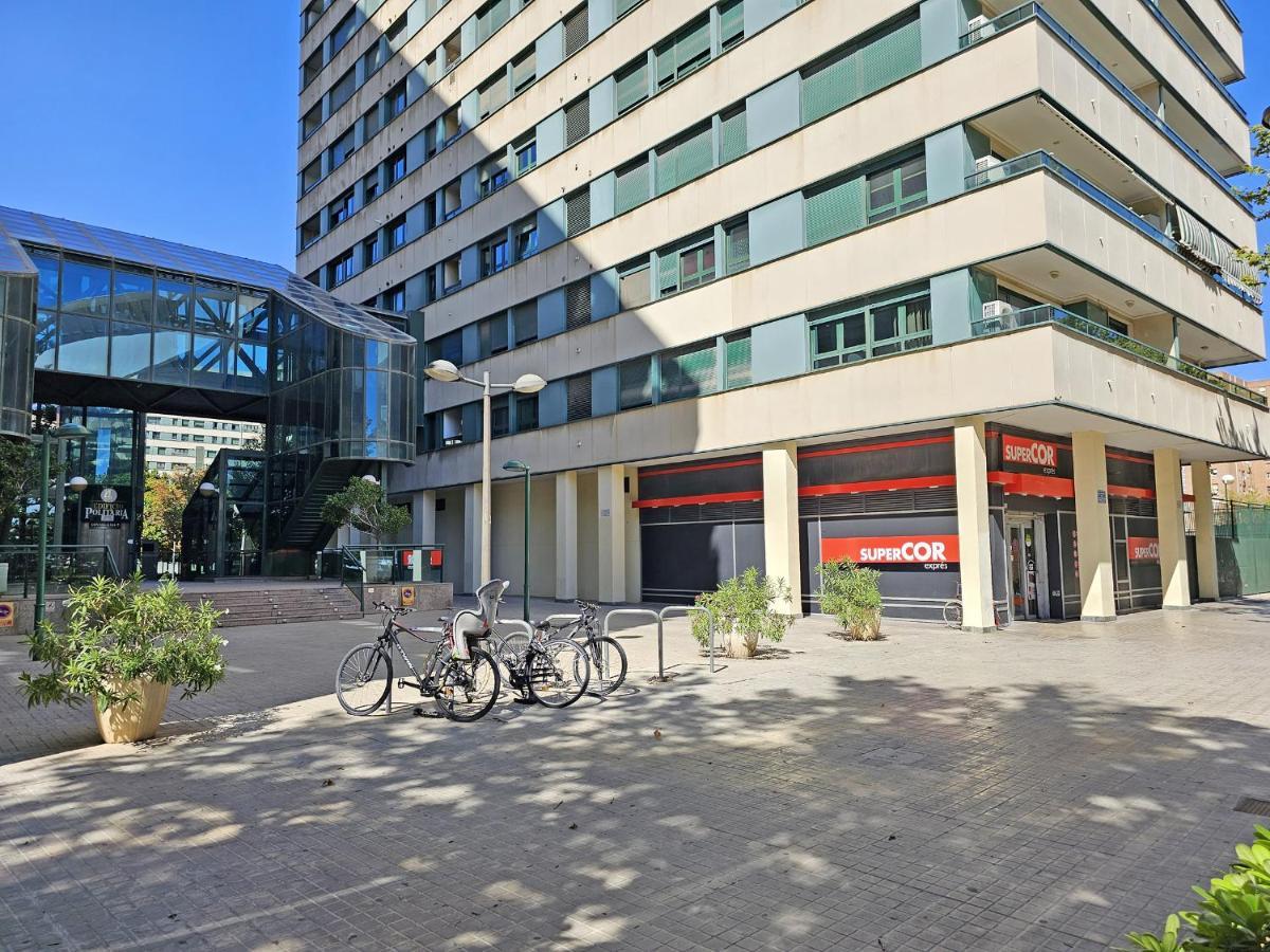 Apartamentos Las Ciencias H Valencia Eksteriør bilde