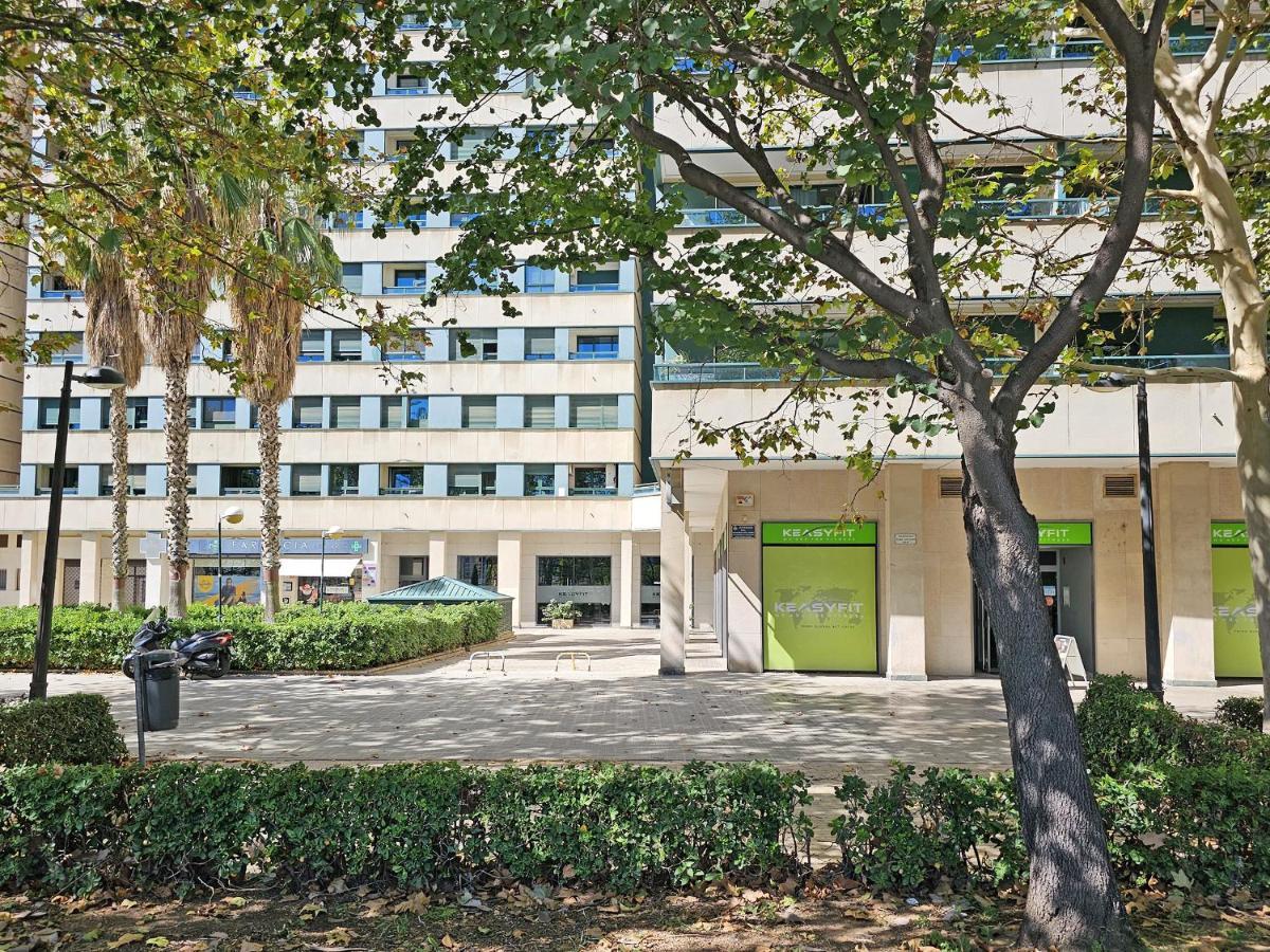Apartamentos Las Ciencias H Valencia Eksteriør bilde